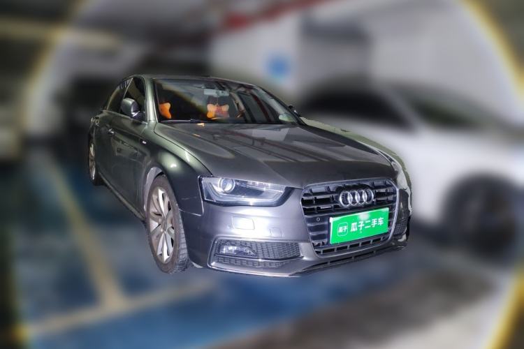 Used Audi A4L 2016 45 TFSI Collection Edition quattro Personalized Sports Model Front Right 45 Deg