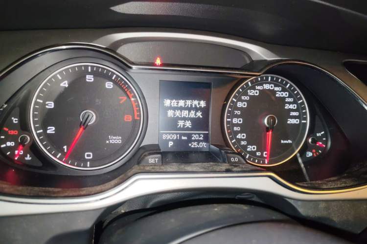 Used Audi A4L 2016 45 TFSI Collection Edition quattro Personalized Sports Model Instrument Cluster