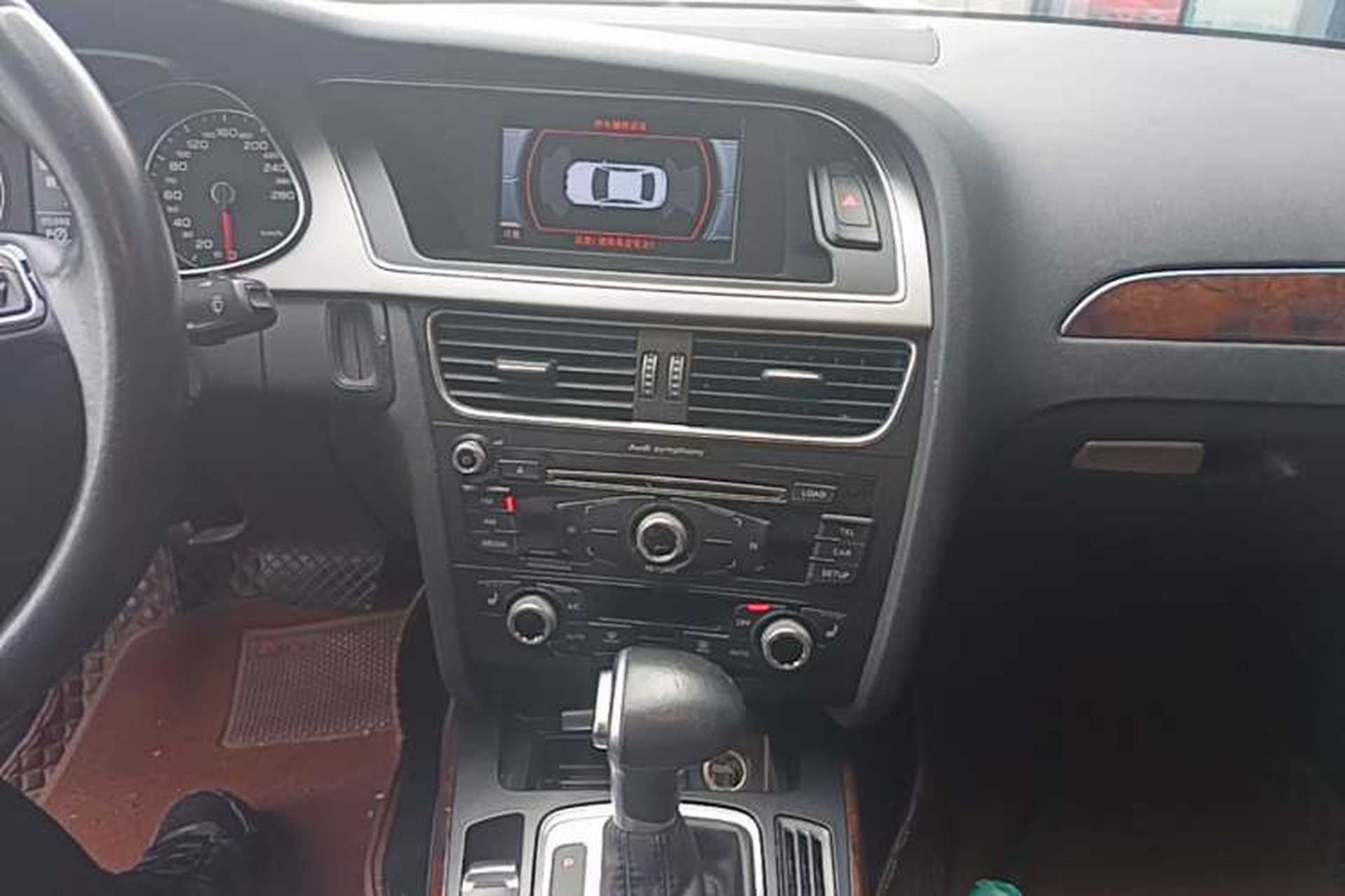 Used Audi A4L 2016 35 TFSI Collection Edition S line Comfort Model Audio And AC Panel