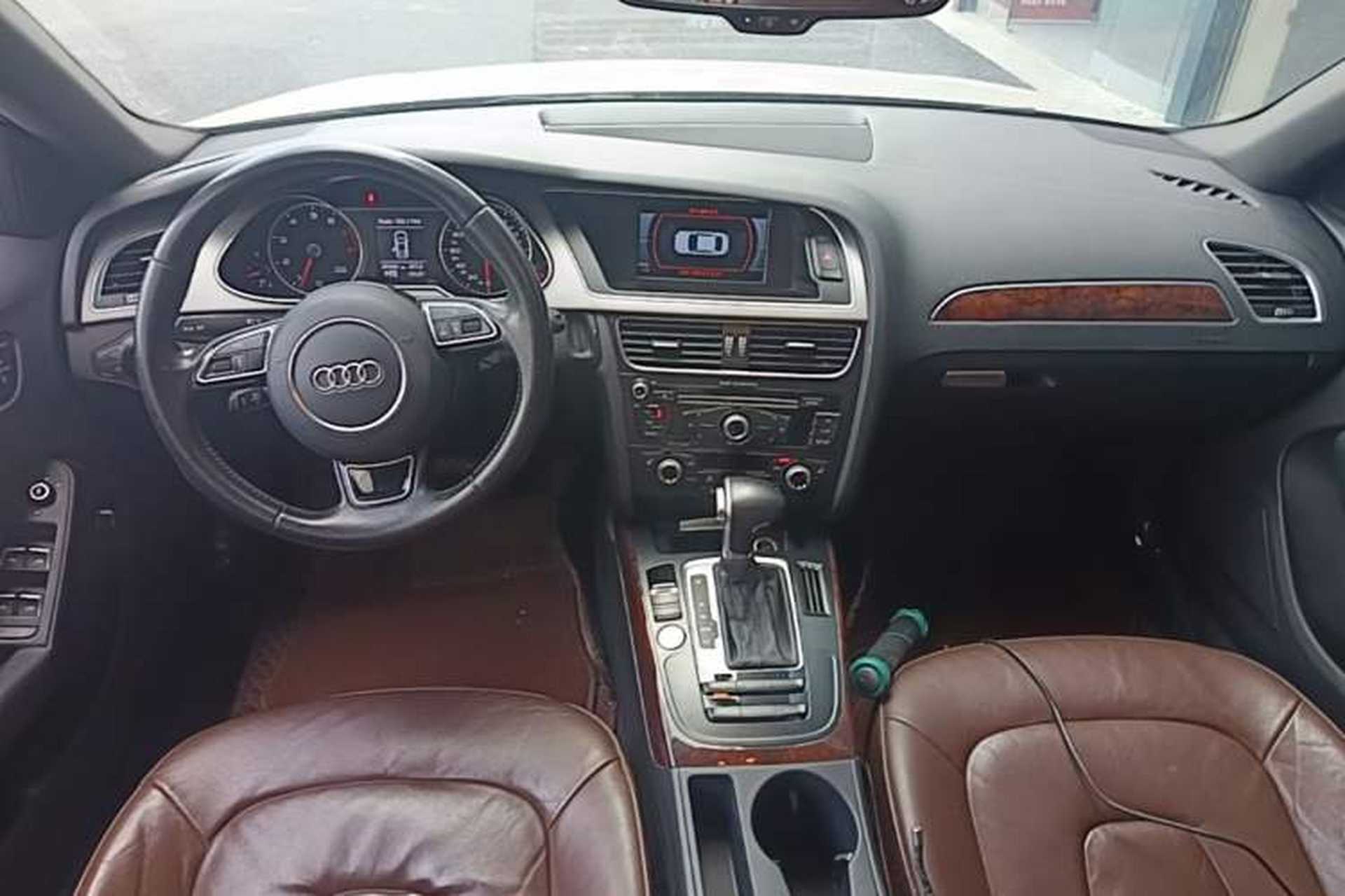 Used Audi A4L 2016 35 TFSI Collection Edition S line Comfort Model Center Console