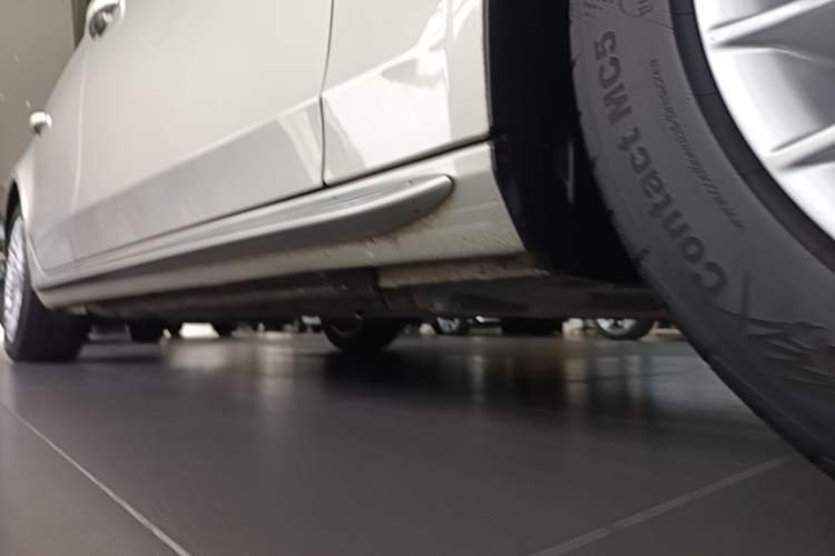 Used Audi A4L 2016 35 TFSI Collection Edition S line Comfort Model Chassis Front Right