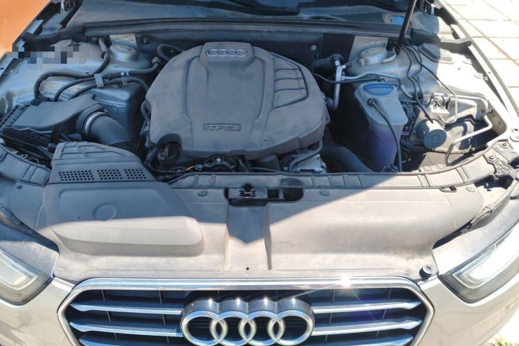 Used Audi A4L 2016 35 TFSI Collection Edition S line Comfort Model Engine Bay