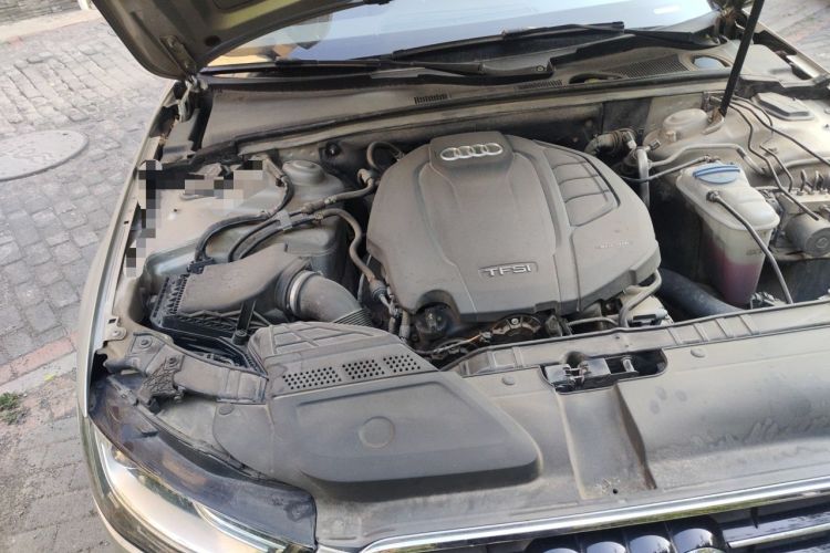 Used Audi A4L 2016 35 TFSI Collector's Edition Automatic Standard Model Engine Bay Right