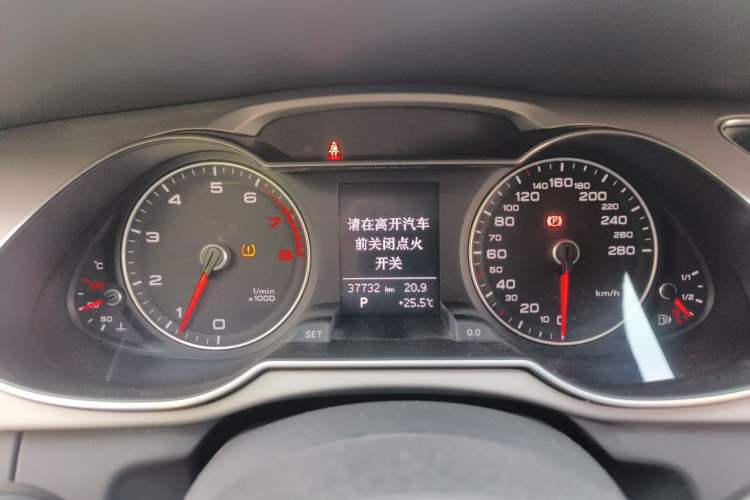 Used Audi A4L 2016 35 TFSI Collection Edition S line Comfort Model Instrument Cluster
