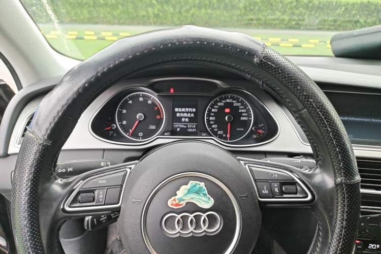 Used Audi A4L 2016 35 TFSI Collector's Edition Automatic Standard Model Instrument Cluster