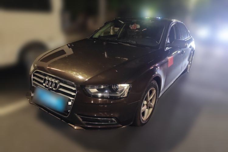 Used Audi A4L 2016 30 TFSI Collector's Edition Automatic Comfort Model Guazi used car, China used car export, Used car for sale, Used cars, Cheapest cars for sale