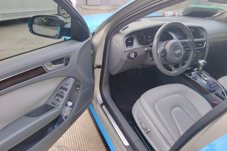 Used Audi A4L 2016 35 TFSI Automatic Comfort Model Driver Seat