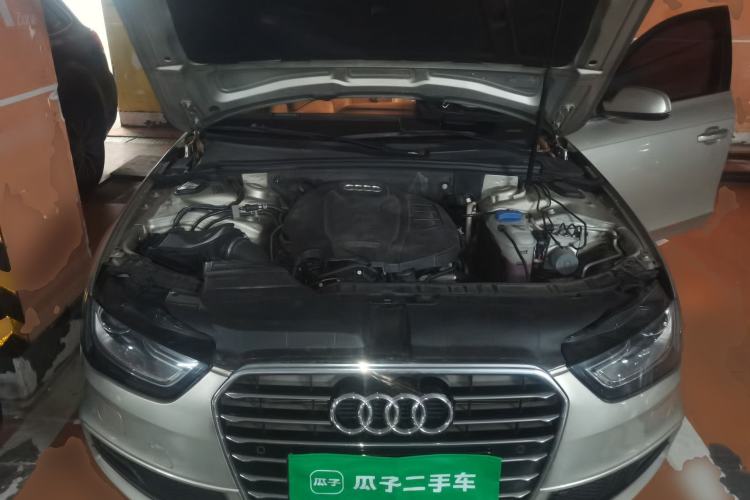 Used Audi A4L 2016 35 TFSI Collection Edition S line Comfort Model Engine Bay