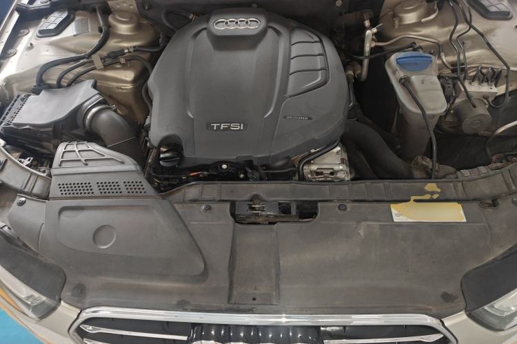 Used Audi A4L 2016 35 TFSI Collection Edition S line Comfort Model Engine Bay