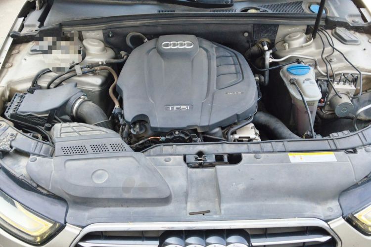 Used Audi A4L 2016 35 TFSI Collector's Edition Automatic Standard Model Engine Bay