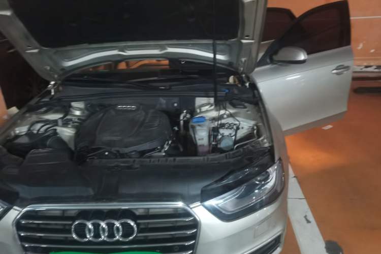 Used Audi A4L 2016 35 TFSI Collection Edition S line Comfort Model Engine Bay Left