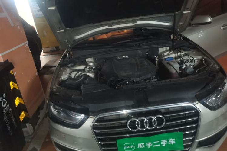 Used Audi A4L 2016 35 TFSI Collection Edition S line Comfort Model Engine Bay Right