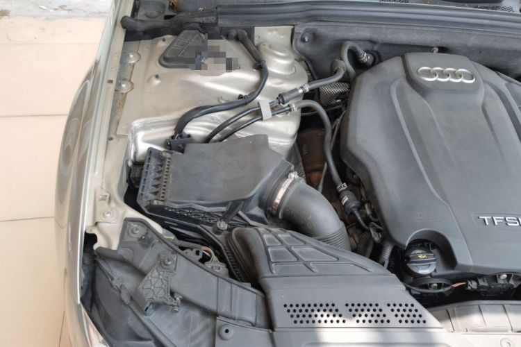 Used Audi A4L 2016 35 TFSI Collector's Edition Automatic Standard Model Engine Bay Right