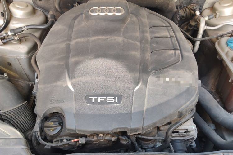 Used Audi A4L 2016 35 TFSI Collection Edition S line Comfort Model Engine Bay