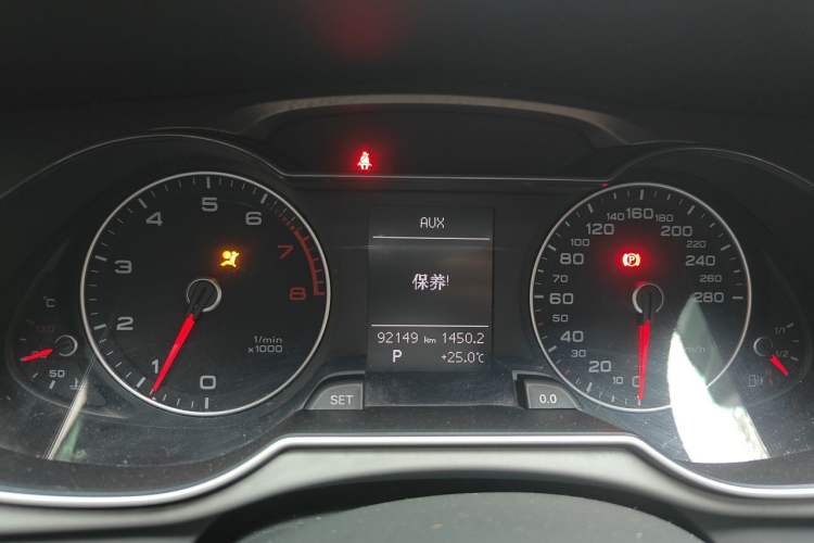 Used Audi A4L 2016 35 TFSI Collector's Edition Automatic Standard Model Instrument Cluster