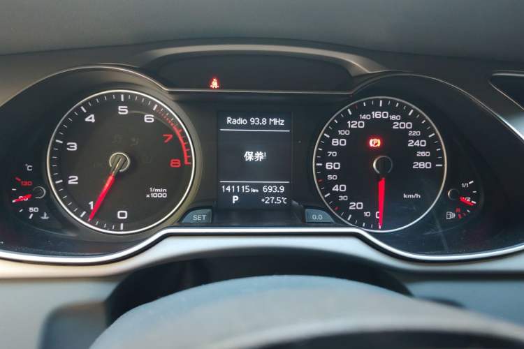 Used Audi A4L 2016 35 TFSI Collection Edition S line Comfort Model Instrument Cluster