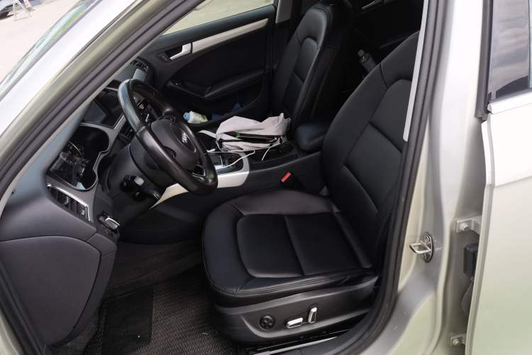 Used Audi A4L 2016 35 TFSI Collector's Edition Automatic Standard Model Left Front Seat