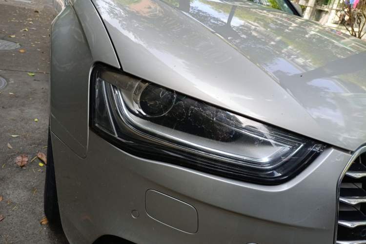 Used Audi A4L 2016 35 TFSI Collector's Edition Automatic Standard Model Right Front Headlight
