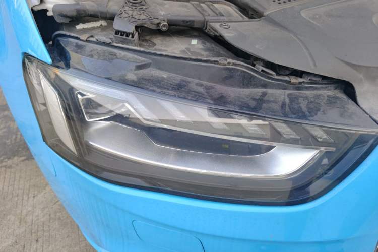 Used Audi A4L 2016 35 TFSI Automatic Comfort Model Right Front Headlight
