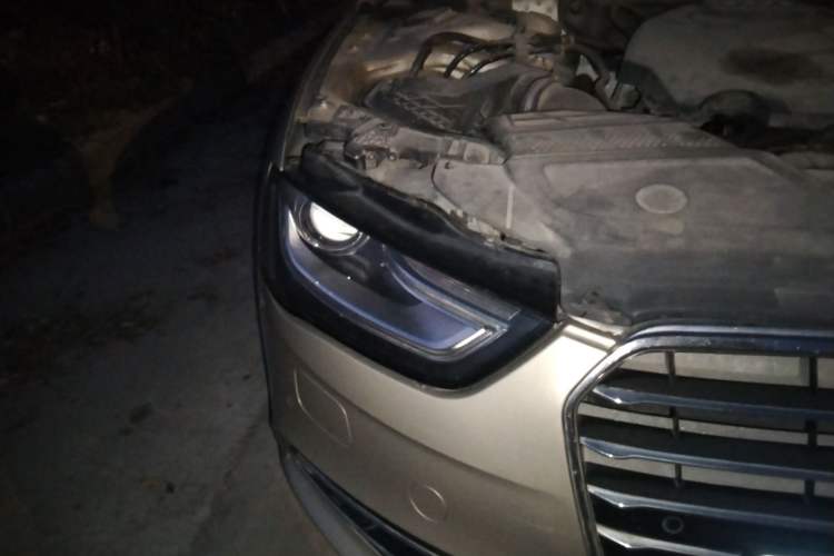Used Audi A4L 2016 35 TFSI Collector's Edition Automatic Standard Model Right Front Headlight