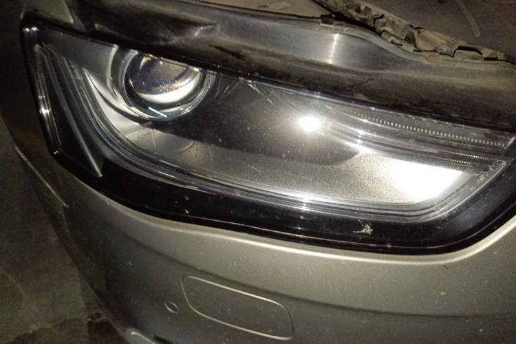 Used Audi A4L 2016 35 TFSI Collector's Edition Automatic Standard Model Right Front Headlight