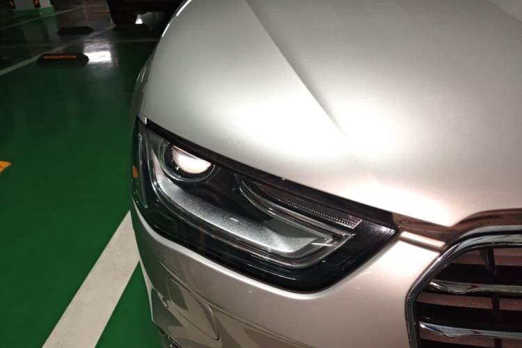 Used Audi A4L 2016 35 TFSI Collection Edition S line Comfort Model Right Front Headlight