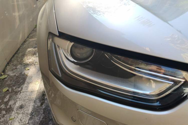 Used Audi A4L 2016 35 TFSI Collection Edition S line Comfort Model Right Front Headlight