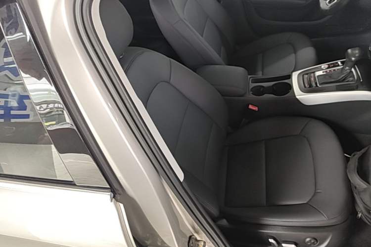 Used Audi A4L 2016 35 TFSI Collector's Edition Automatic Standard Model Right Front Seat