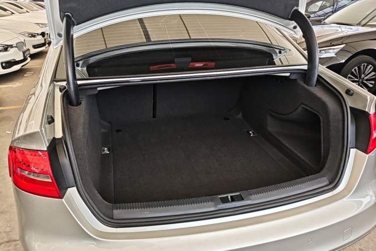 Used Audi A4L 2016 35 TFSI Collection Edition S line Comfort Model Trunk