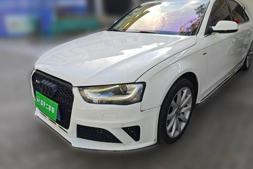 Audi A4L 2016