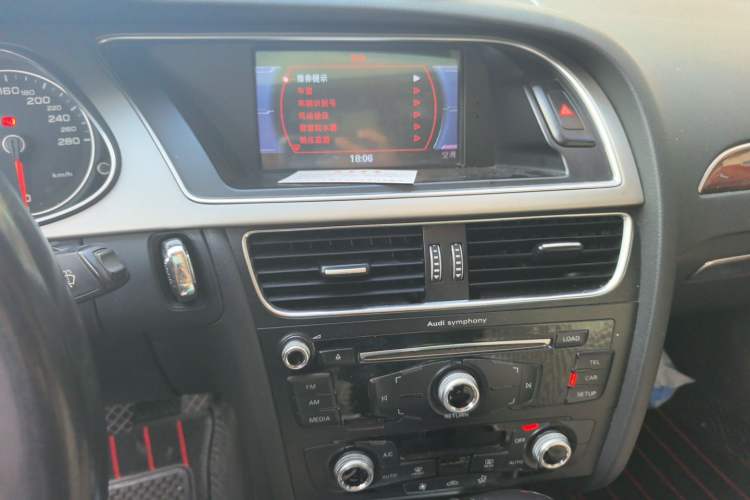 Used Audi A4L 2016 35 TFSI Automatic Comfort Model Audio And AC Panel