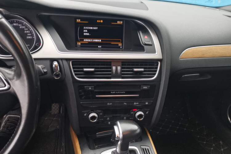 Used Audi A4L 2016 35 TFSI Collection Edition S line Luxury Model Audio And AC Panel