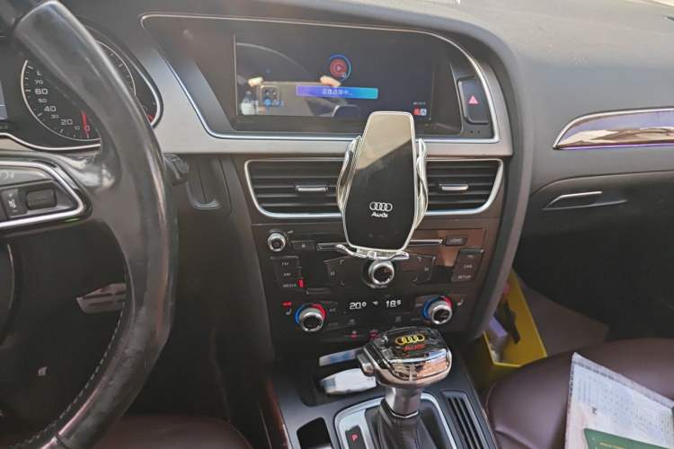 Used Audi A4L 2016 35 TFSI Collection Edition S line Comfort Model Audio And AC Panel
