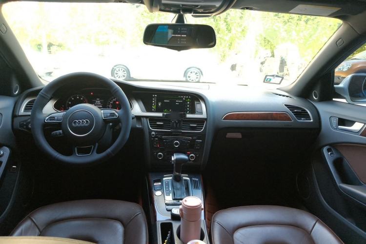 Used Audi A4L 2016 35 TFSI Collection Edition S line Comfort Model Center Console