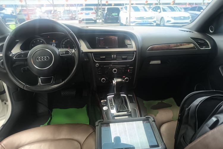 Used Audi A4L 2016 35 TFSI Collection Edition S line Comfort Model Center Console