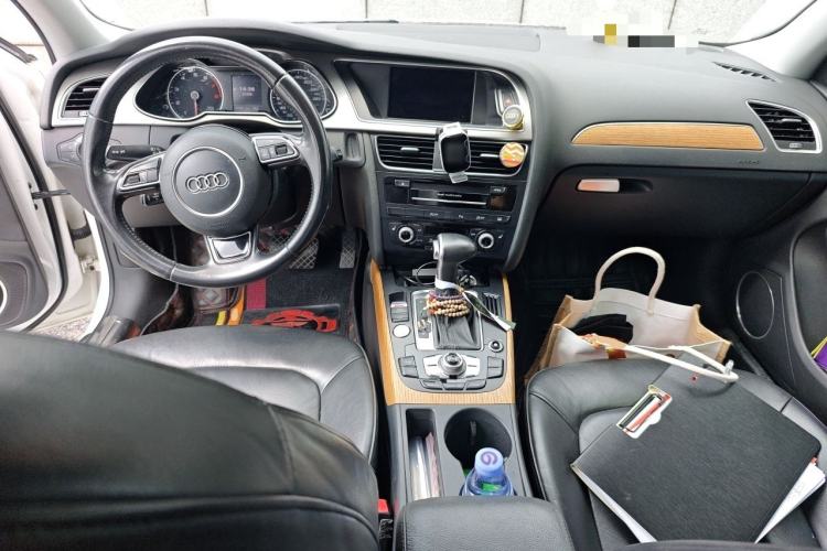 Used Audi A4L 2016 35 TFSI Collection Edition S line Luxury Model Center Console