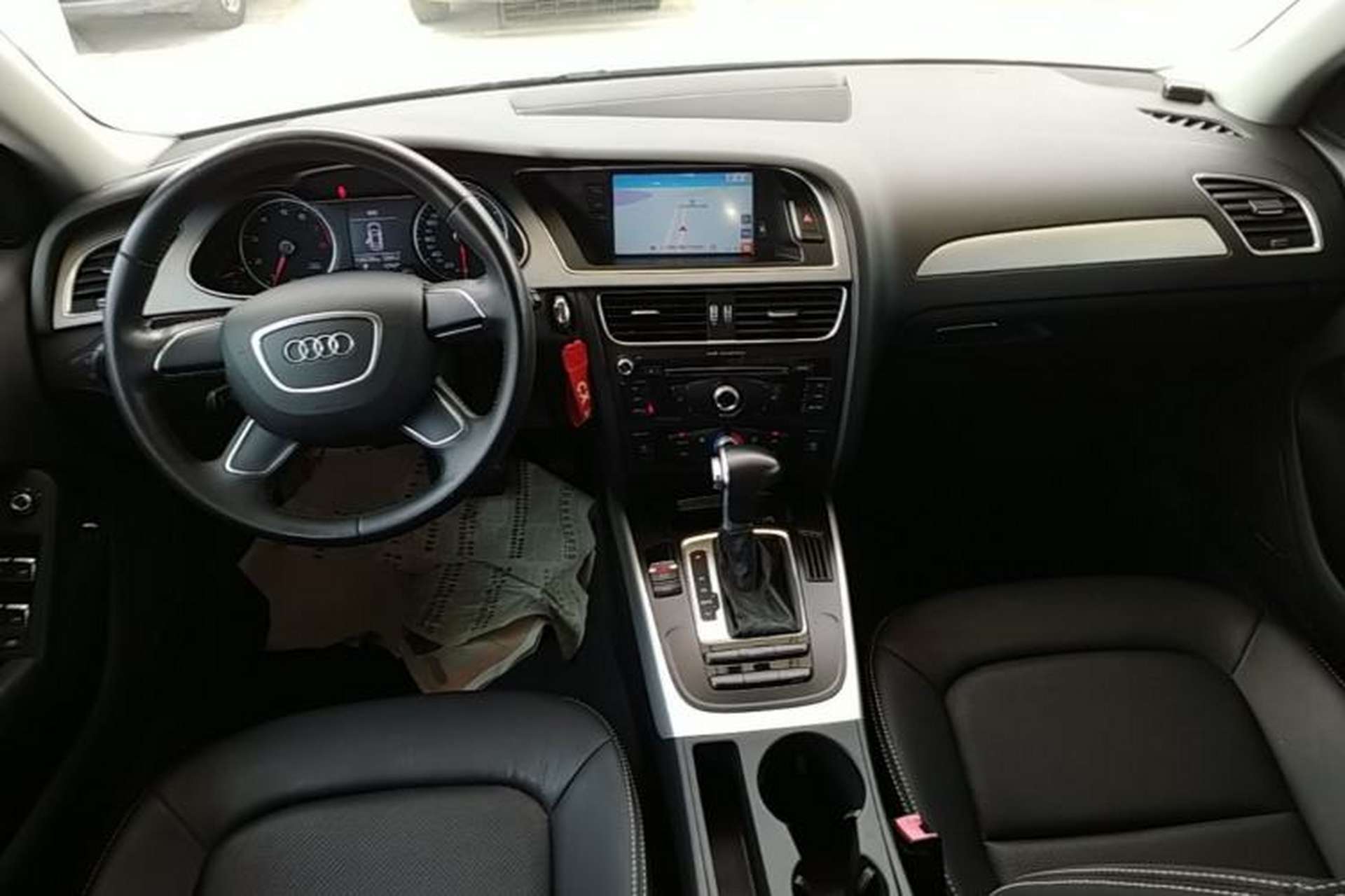 Used Audi A4L 2016 30 TFSI Collector's Edition Automatic Comfort Model Center Console