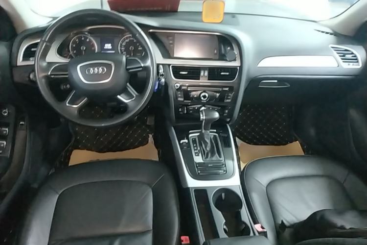Used Audi A4L 2016 30 TFSI Collector's Edition Automatic Comfort Model Center Console