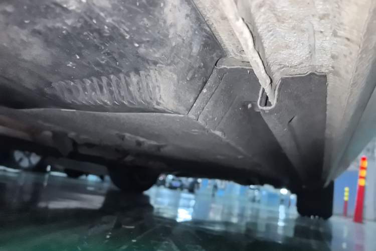 Used Audi A4L 2016 35 TFSI Automatic Standard Model Chassis Front Left