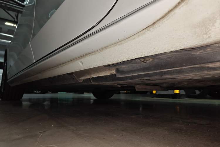 Used Audi A4L 2016 35 TFSI Automatic Comfort Model Chassis Rear Left