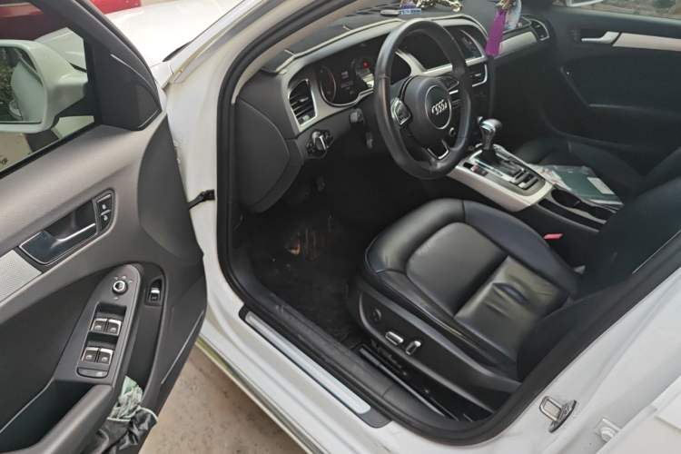 Used Audi A4L 2016 35 TFSI Automatic Standard Model Driver Seat