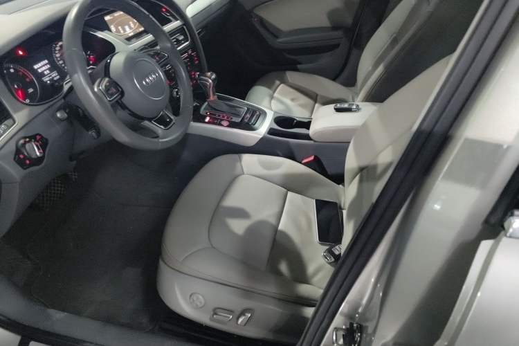 Used Audi A4L 2016 35 TFSI Collector's Edition Automatic Standard Model Driver Seat