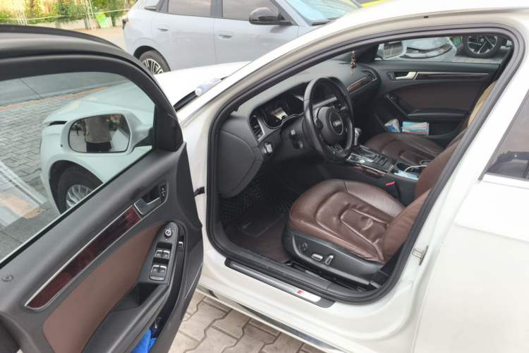 Used Audi A4L 2016 35 TFSI Collection Edition S line Comfort Model Driver Seat
