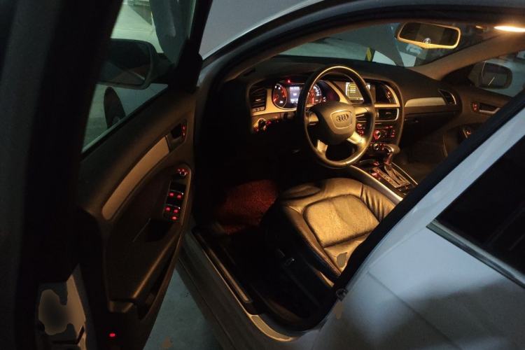 Used Audi A4L 2016 30 TFSI Automatic Comfort Model Driver Seat