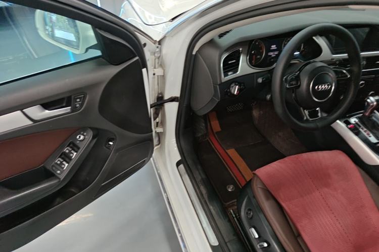 Used Audi A4L 2016 35 TFSI Automatic Standard Model Driver Seat