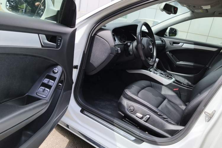 Used Audi A4L 2016 35 TFSI Collector's Edition Automatic Standard Model Driver Seat