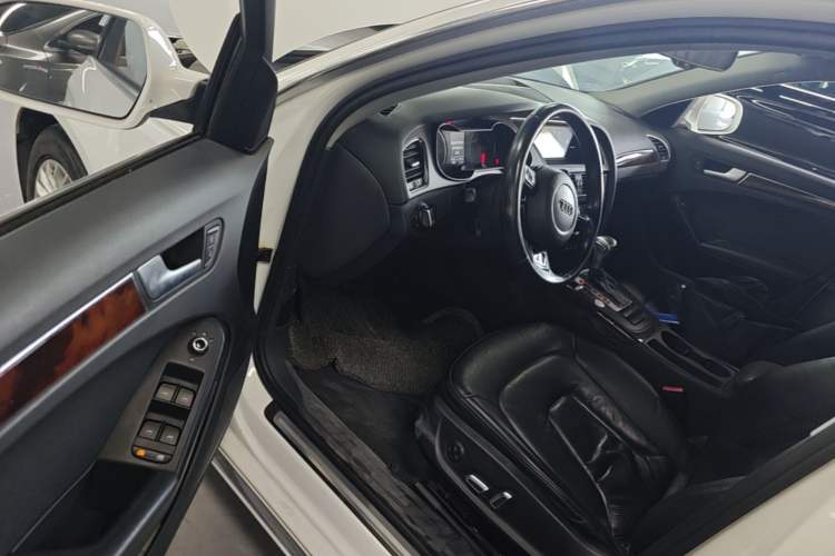 Used Audi A4L 2016 35 TFSI Automatic Comfort Model Driver Seat
