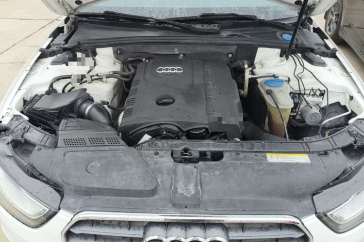 Used Audi A4L 2016 30 TFSI Collector's Edition Automatic Comfort Model Engine Bay