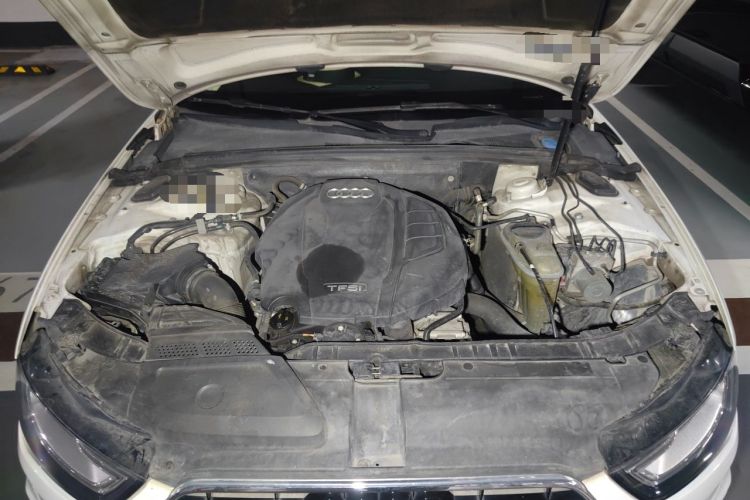 Used Audi A4L 2016 35 TFSI Collection Edition S line Comfort Model Engine Bay