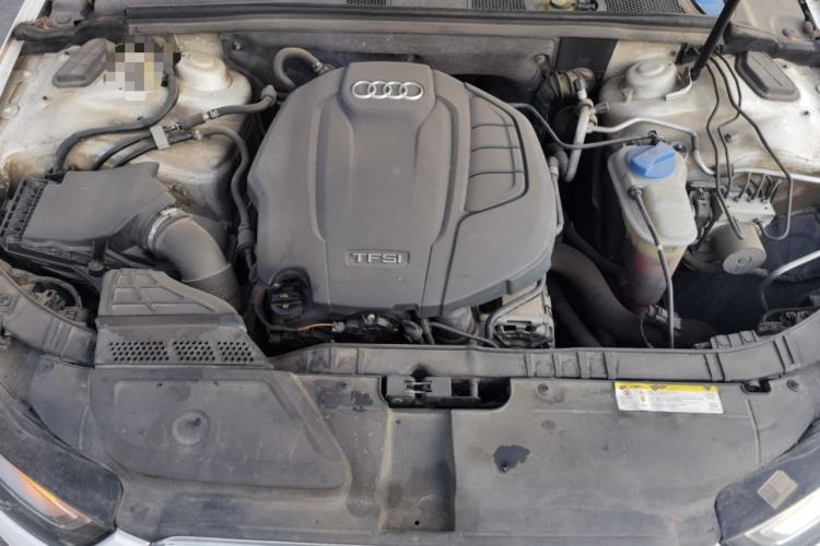 Used Audi A4L 2016 35 TFSI Collection Edition S line Comfort Model Engine Bay
